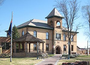 Historic Navajo County Courthouse and Museum in Holbrook
