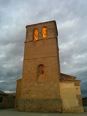 Iglesia de Santa María en Villamayor de Campos.jpg