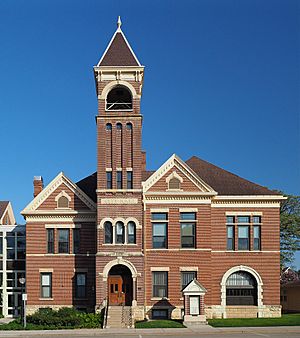 Historic wing of the Lake City City Hall, built in 1899