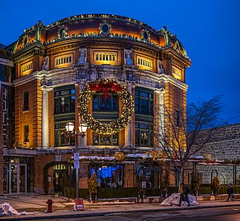 Place D'Youville, Quebec City, Canada 4.jpg