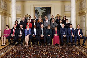 Prime Minister Keir Starmer poses for Official Cabinet Photo (54854597295)