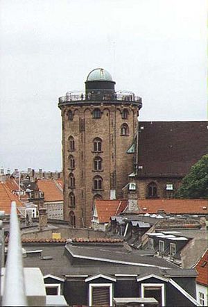 Rundetårn over rooftops