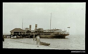 SS KOOPA docked at Bongaree Jetty, 1911-1930 (9677578240)