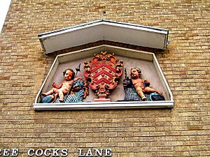 Sculpture of cherubs in Three Cocks Lane - geograph.org.uk - 1432413