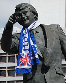 Sir Bobby Robson statue