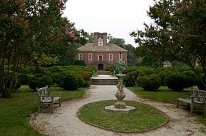StratfordHallPlantationEastGarden
