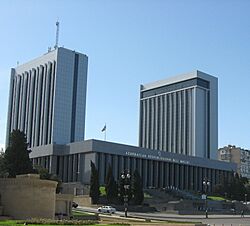 The building of National Assembly of Azerbaijan.jpg