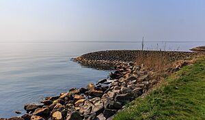 Versterkt talud. Locatie. Haven van Laaxum 002