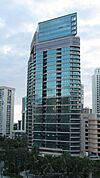 Waikiki Landmark in Honolulu, Hawaii.jpg