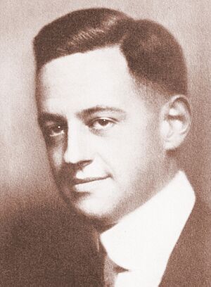 Wood-Eric-Fisher-Senior-c1922