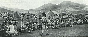1911-10-14, La Hormiga de Oro, Tropas acampadas en las inmediaciones del Ker (cropped).jpg