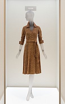 Diane von Furstenberg dress at the Met (52695)