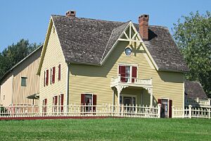 FlynnMansion&Barn