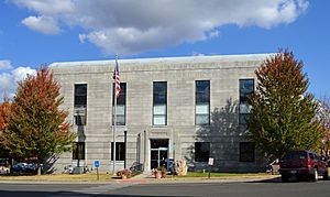 Howell County Courthouse in West Plains