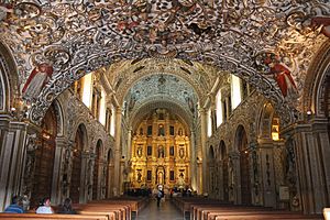 Interior Templo de Santo Domingo de Guzmán