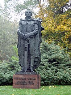Kazimierz Pulaski museum statue