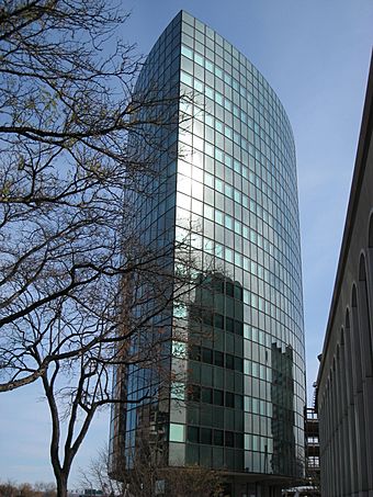 Phoenix Mutual Life Insurance Building, Hartford CT - edge.JPG