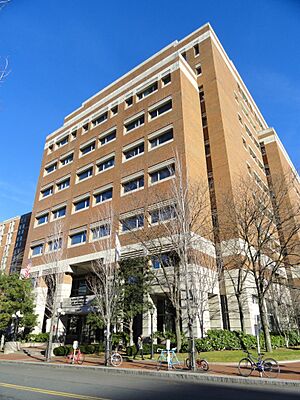 Silber Administrative Center - Boston University - DSC03070