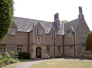 St Georges Rectory (geograph 3628401)