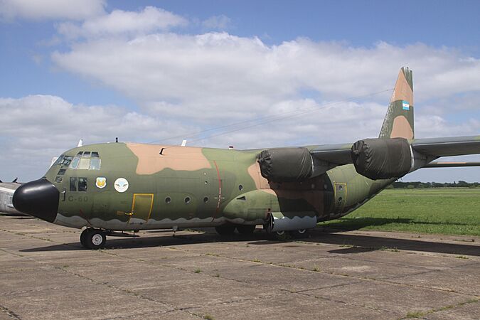 TC-60 Lockheed 100 Hercules C-130B (8164172104)