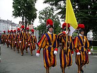 Vatikanoko guardia suitzarra, Lurdako Gure Amaren Santutegian