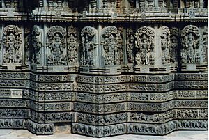 Wall sculptures and molding frieze in relief in the Chennakeshava temple at Somanathapura