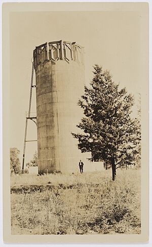 Water Tower Leeton 1912-13