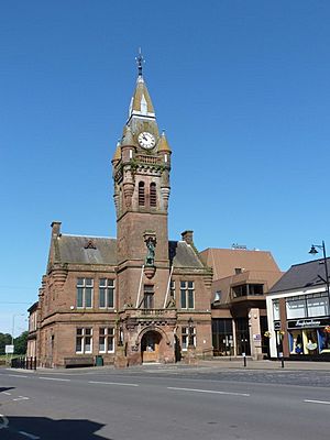Annan, the Town Hall in the morning - geograph.org.uk - 2520107