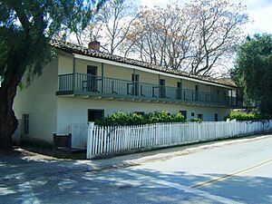 Castro Adobe