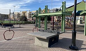 Del Monte Park in Midtown San Jose (cropped)