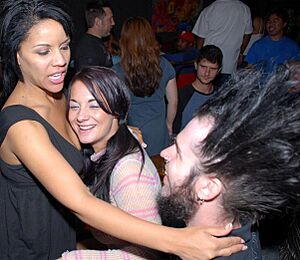 Elena Heiress, Tera Wray at PSK 20070925 1