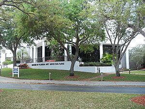 FL Avon Park SFCC Museum of Florida Art and Culture01