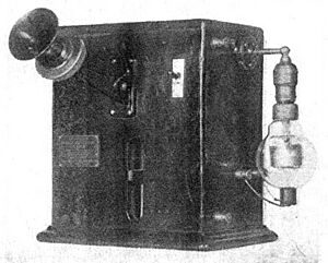 First vacuum tube AM radio transmitter