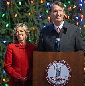 Glenn and Suzanne Youngkin, December 2022 (cropped)