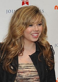 ICarly actors at Joint Base McGuire-Dix-Lakehurst (cropped)