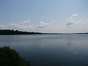 Lac Drolet2