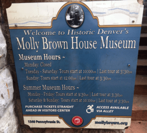Mp;;y Brown House Welcome Sign