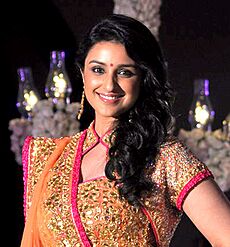 Parineeti walks for Maheka Mirpuri's Khwaab collections