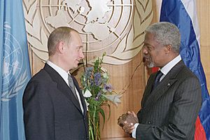 President Vladimir Putin with UN Secretary General Kofi Annan