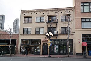 Simmons Hotel 1906