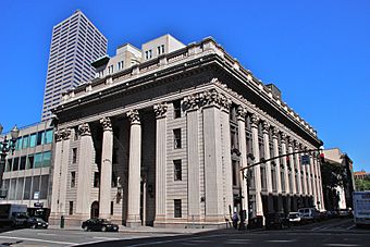 U.S. National Bank Building - Portland, Oregon.jpg
