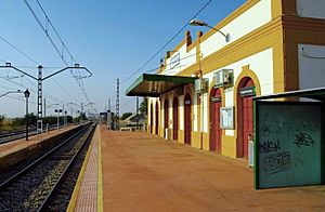 Yunquera de Henares Railway Station.JPG
