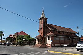 Église Saint-Laurent de Saint-Laurent-du-Maroni 2019 1.0.jpg