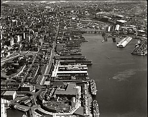 Darling Harbour and Pyrmont Bridge, 26 Nov 1937 (12530727683)