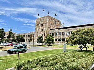 Forgan Smith Building, 2020, 01