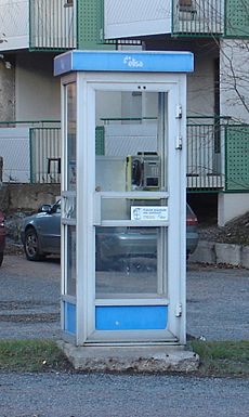 Hervanta telephone booth cropped