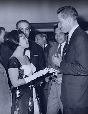 Magda-Charlton Heston