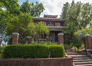 Monning House (1 of 1)