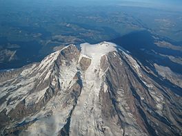 Mount Rainier Crater.jpg
