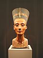 Nefertiti bust (front)